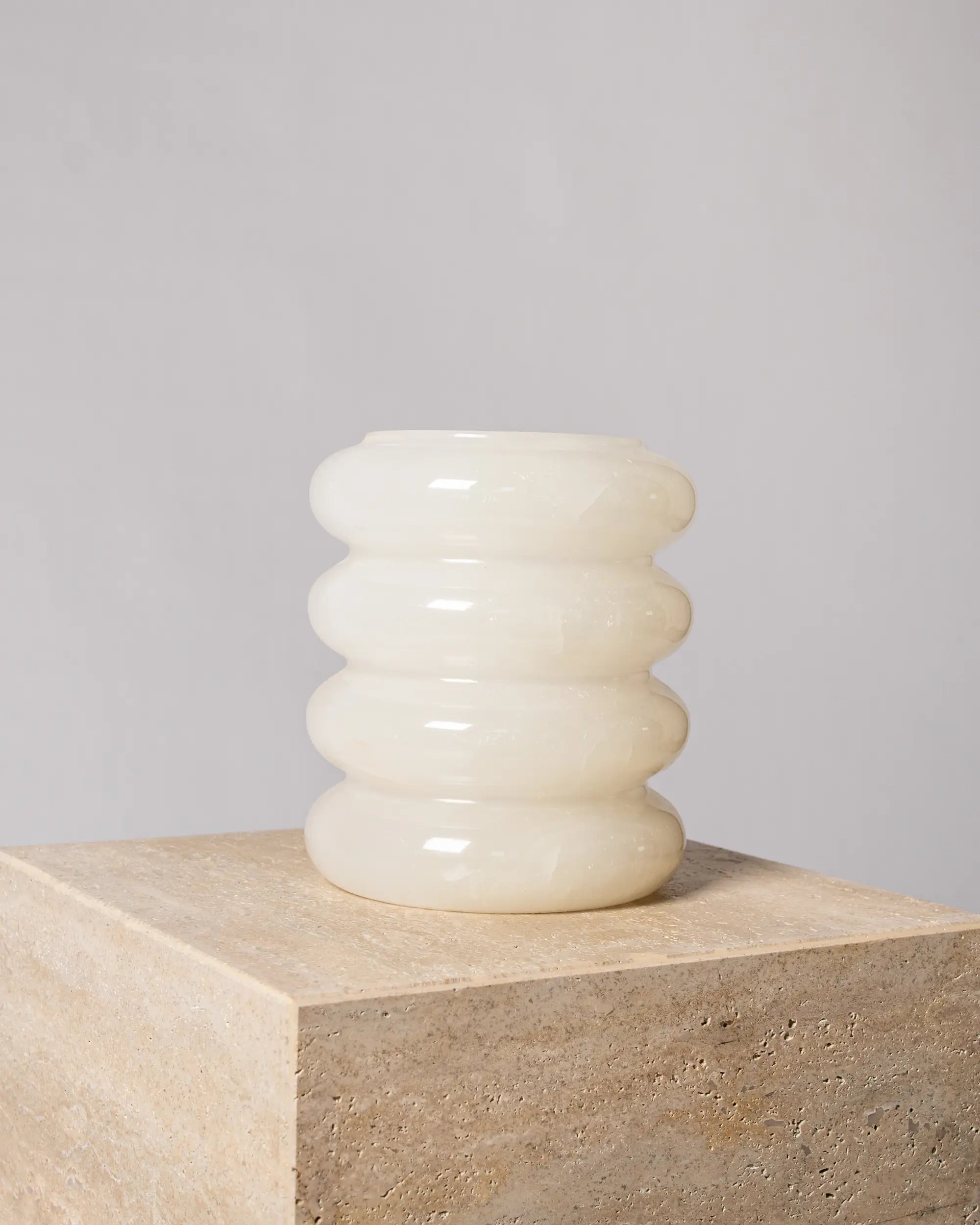 Bubble Vase in Carrara White