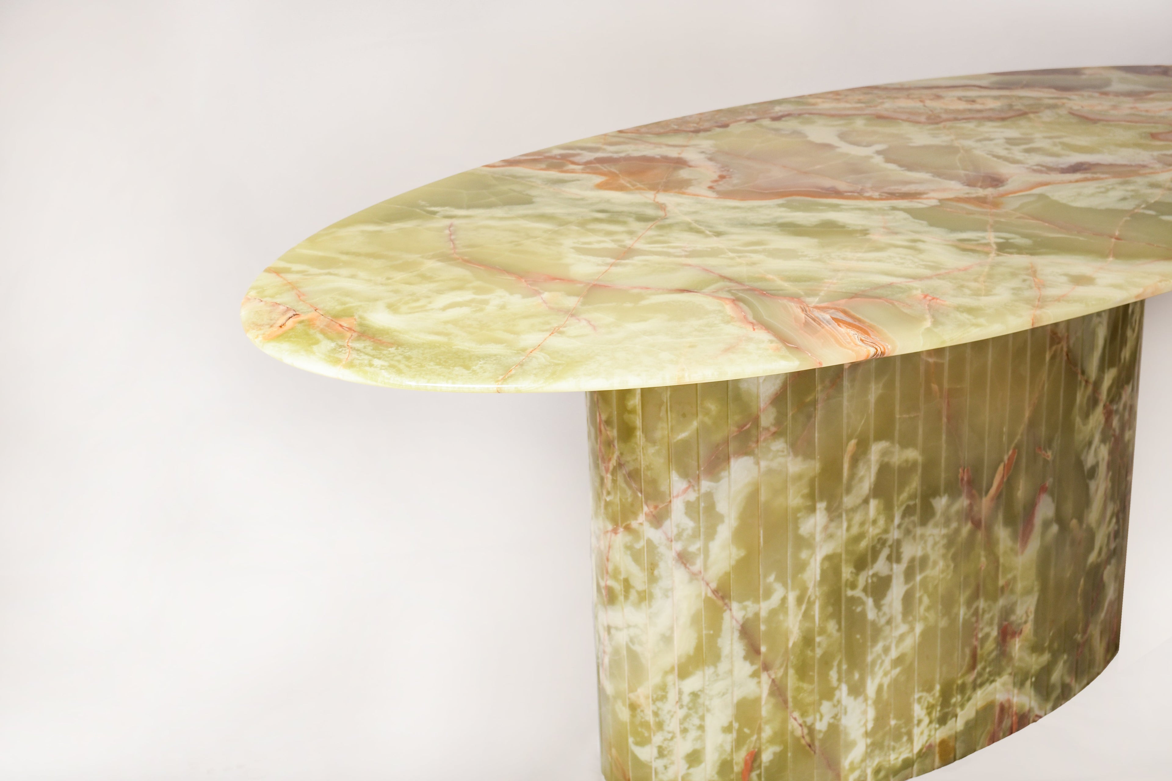 Oval Reed Dining Table In Dark Green Onyx