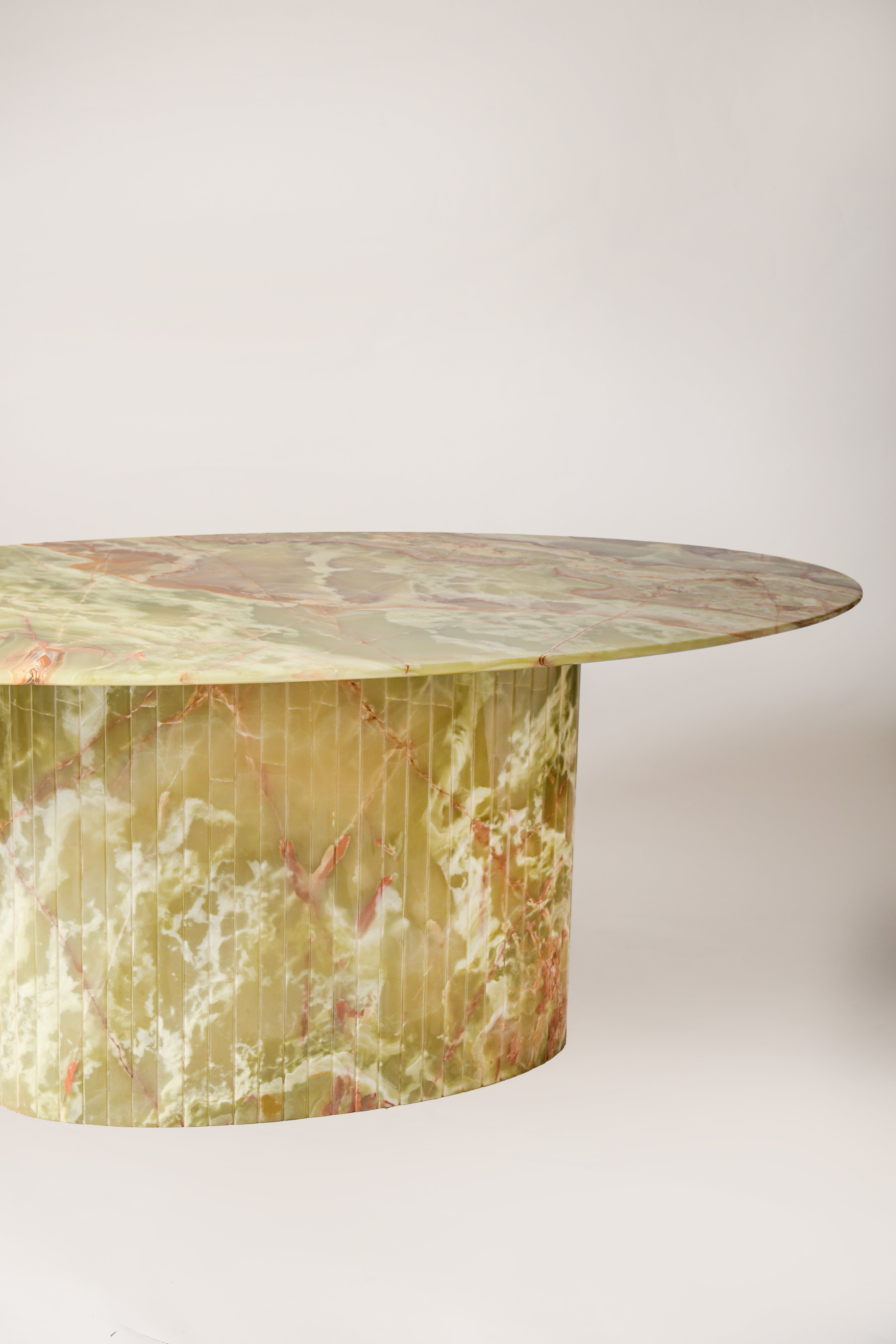 Oval Reed Dining Table In Dark Green Onyx