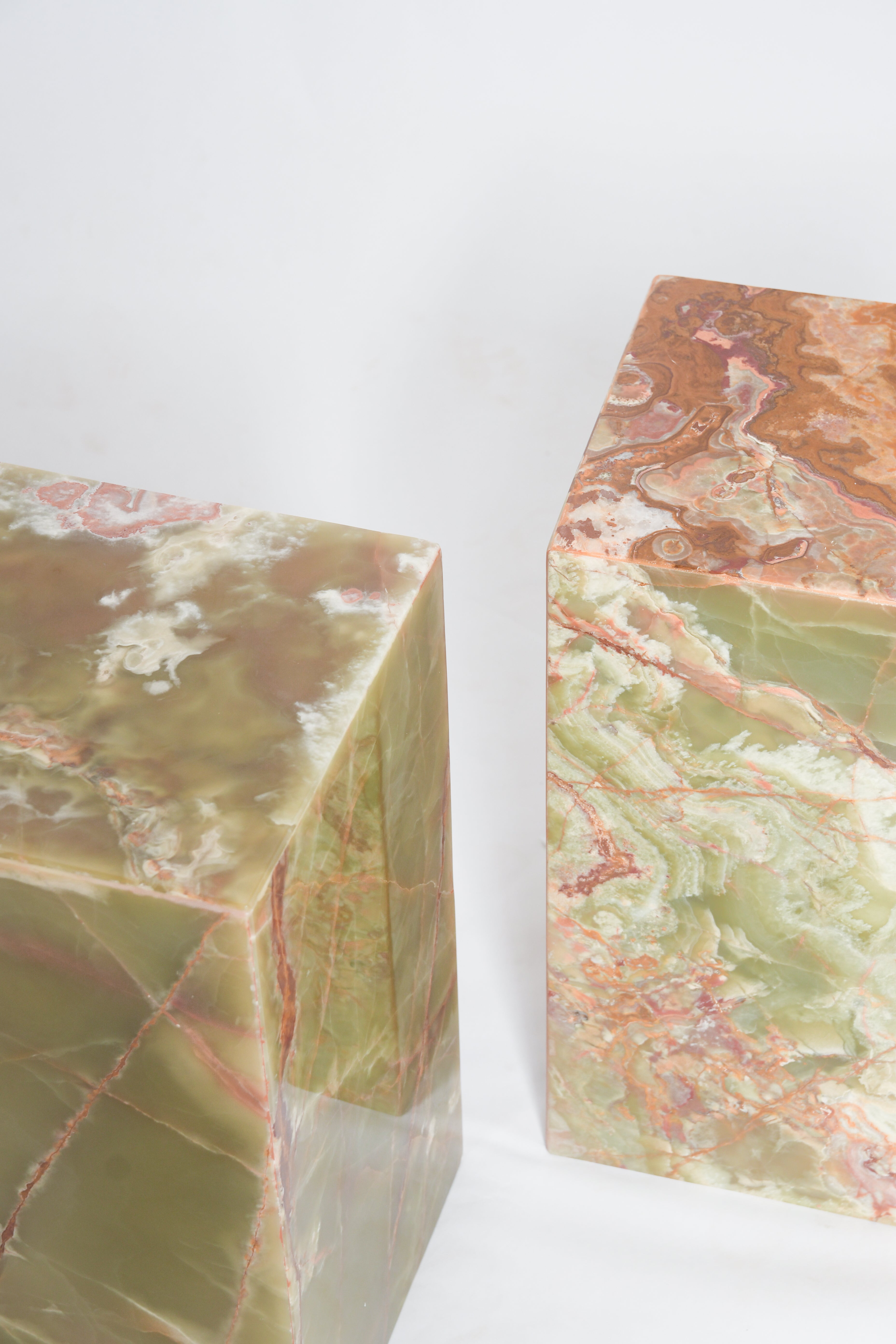 Plinth Side Table In Dark Green Onyx