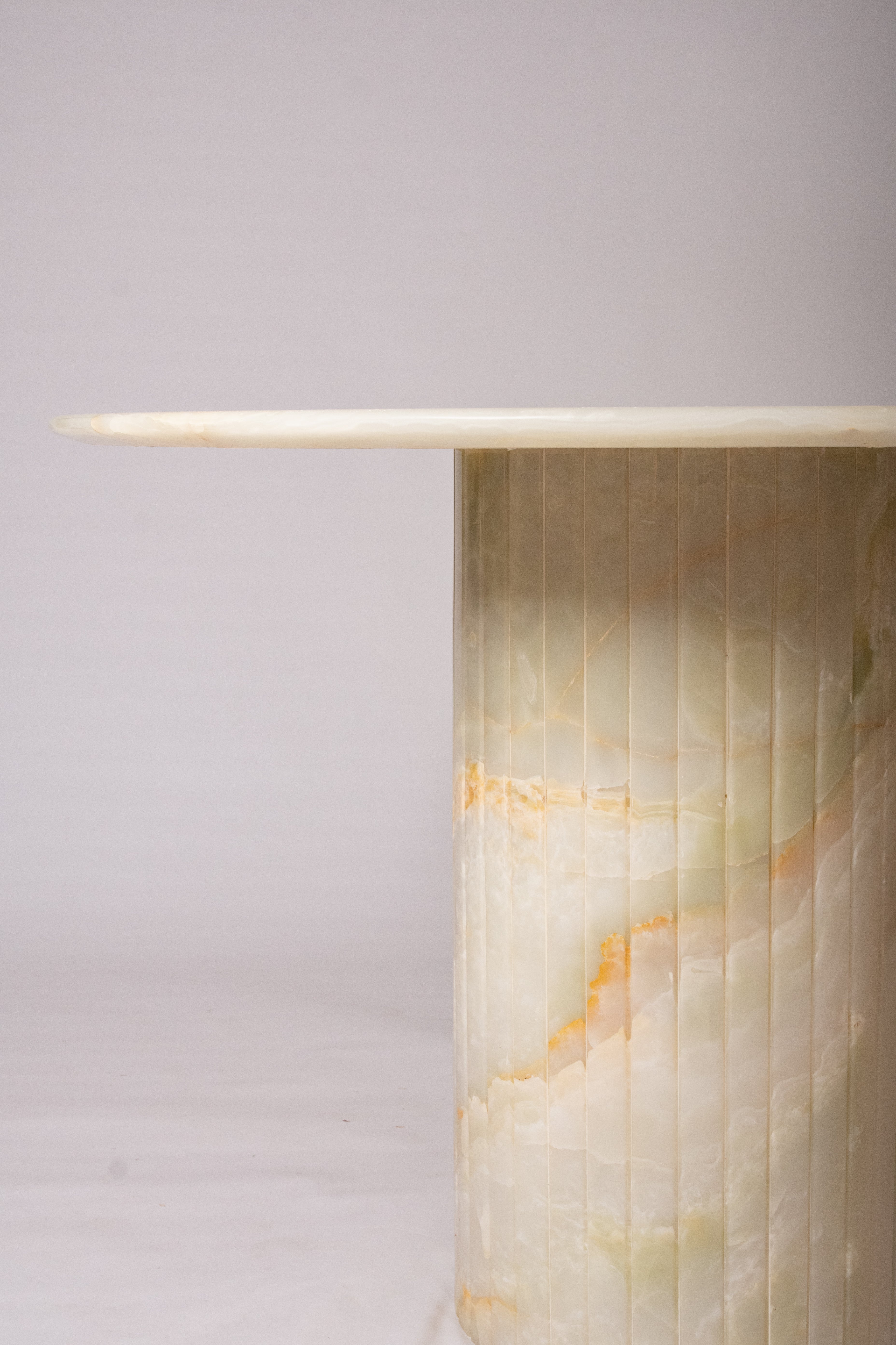 Reed Round Dining Table In Light Green Onyx