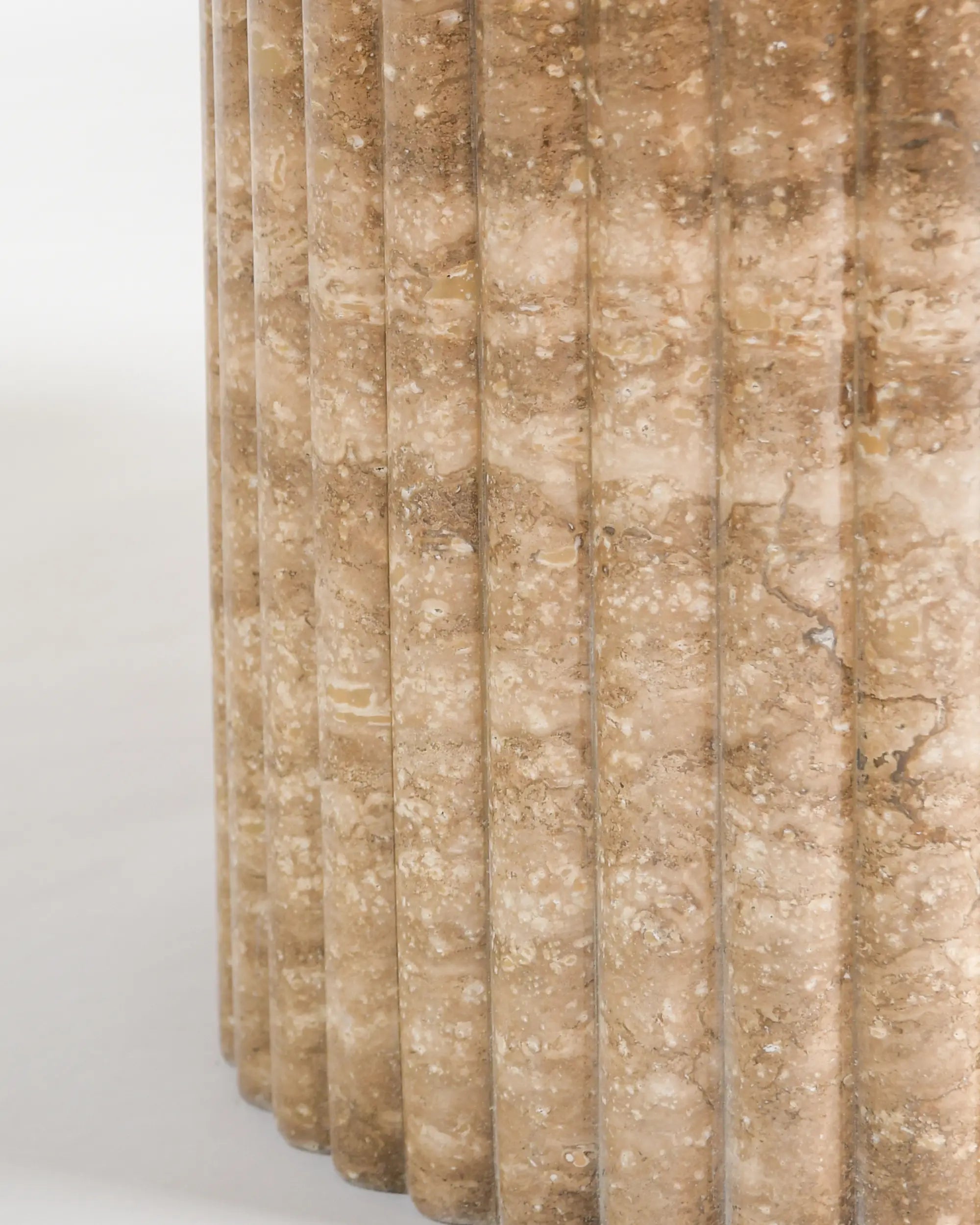 Grooved Coffee Table In Beige Travertine