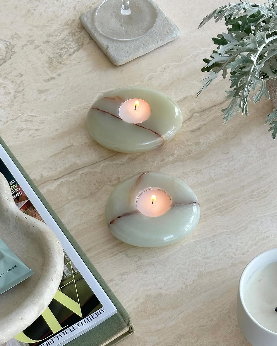Pebble Tea Light Candle White onyx