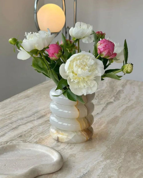 Bubble Vase in White Onyx